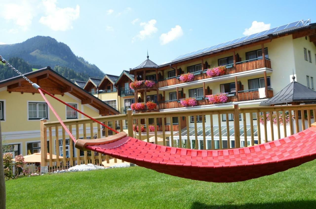 Hotel Guggenberger Kleinarl Exterior photo